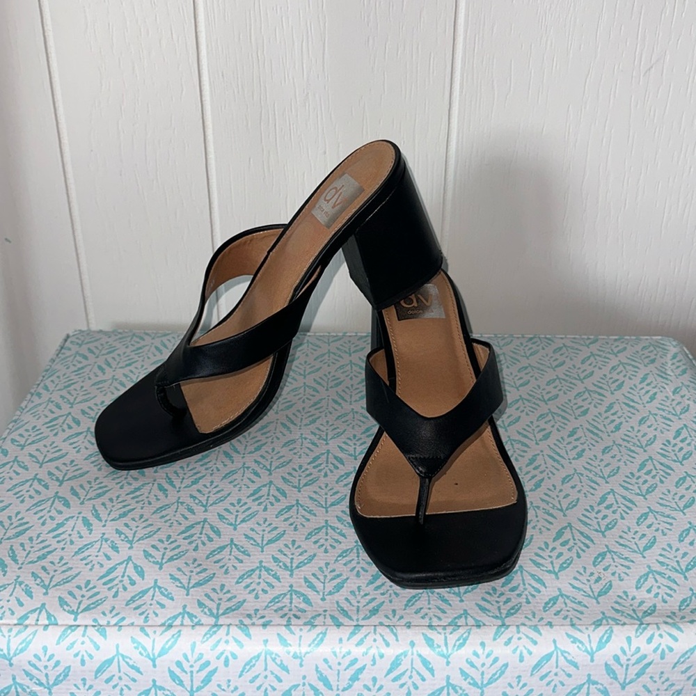 Dolce Vita Black Leather Thong Heel Sandals